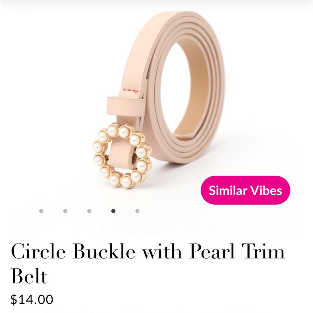 Circle Buckle with Pearl Trim Belt